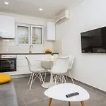 Petrusic Апартаменти *
