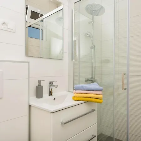 Petrusic Apartman Makarska