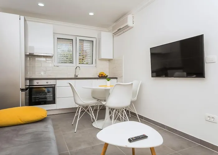 Petrusic Апартаменти *